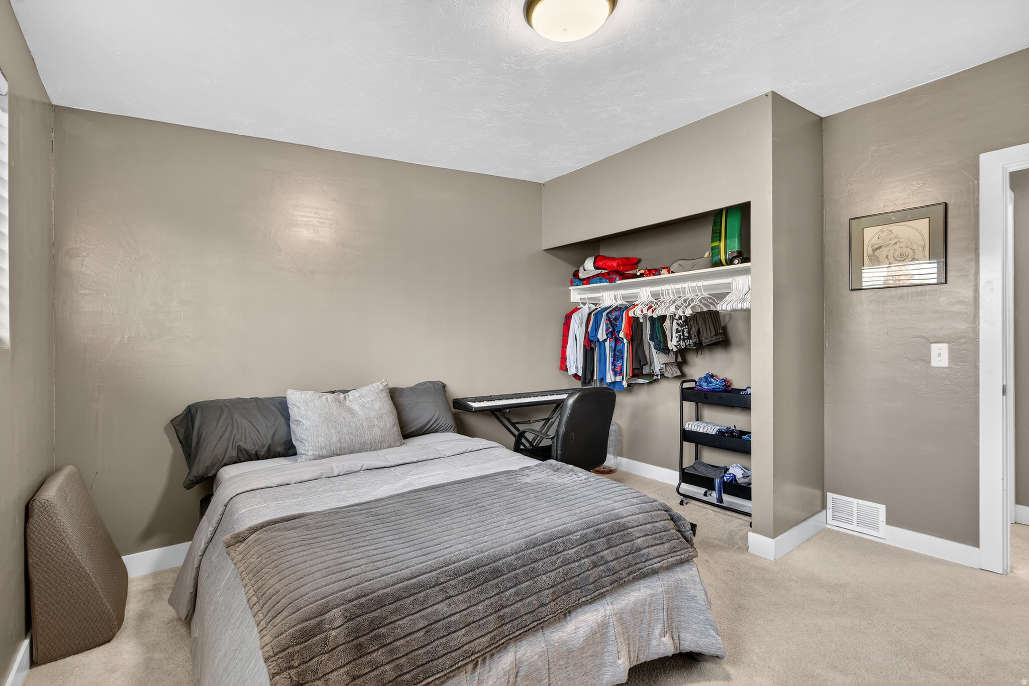 BRIDLE ACRES SUB - Residential