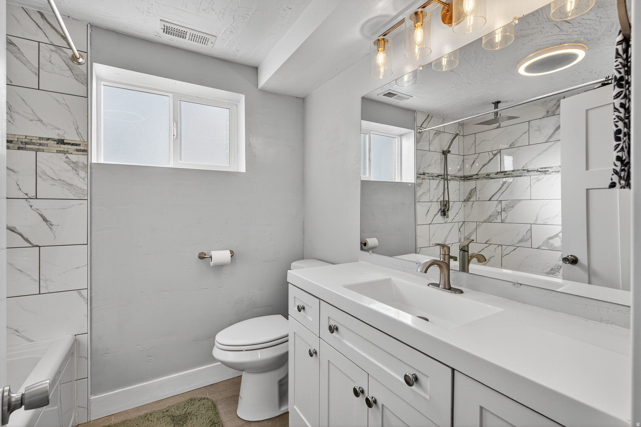 BRIDLE ACRES SUB - Residential