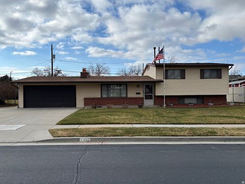 Tiny photo for 6310 S 530 E, Murray, UT 84107 (MLS # 2125681)