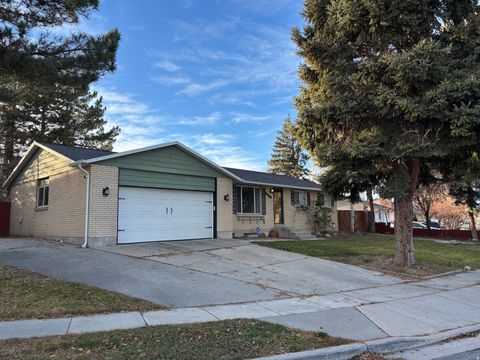 Tiny photo for 5346 S QUEENSWOOD DR, Taylorsville, UT 84129 (MLS # 2125976)