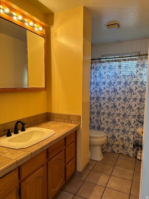 Tiny photo for 5346 S QUEENSWOOD DR, Taylorsville, UT 84129 (MLS # 2125976)