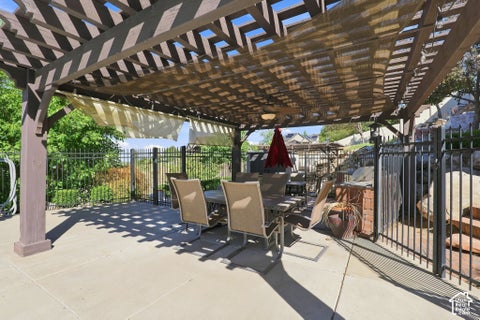 Tiny photo for 1385 N COMPTON RD, Farmington, UT 84025 (MLS # 2185038)