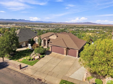 Tiny photo for 1385 N COMPTON RD, Farmington, UT 84025 (MLS # 2185038)