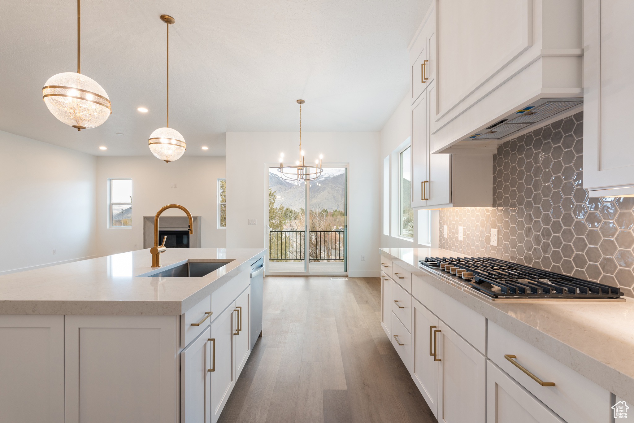 2218 W Legend Way #484, Mapleton, Utah image 6