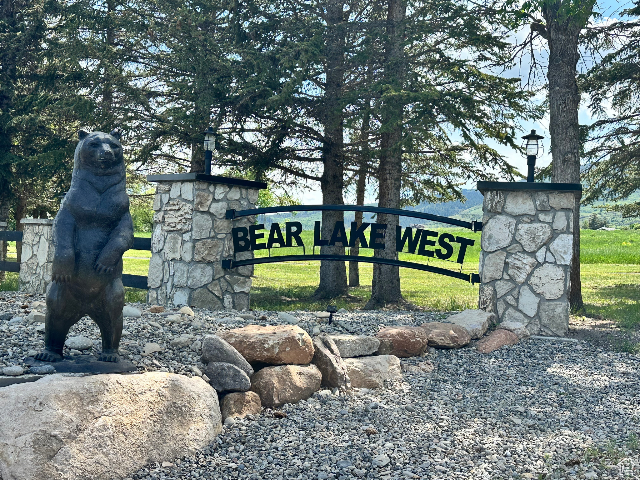 B.L.WEST SUBD - Residential