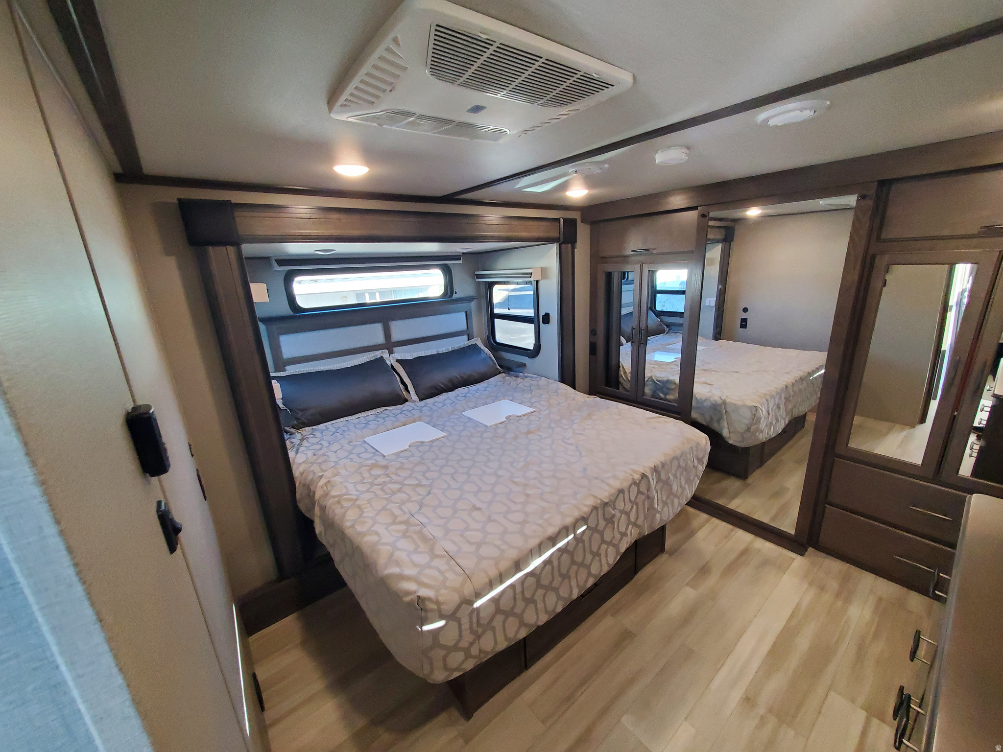 CHEROKEE SPRINGS RV PARK - Land