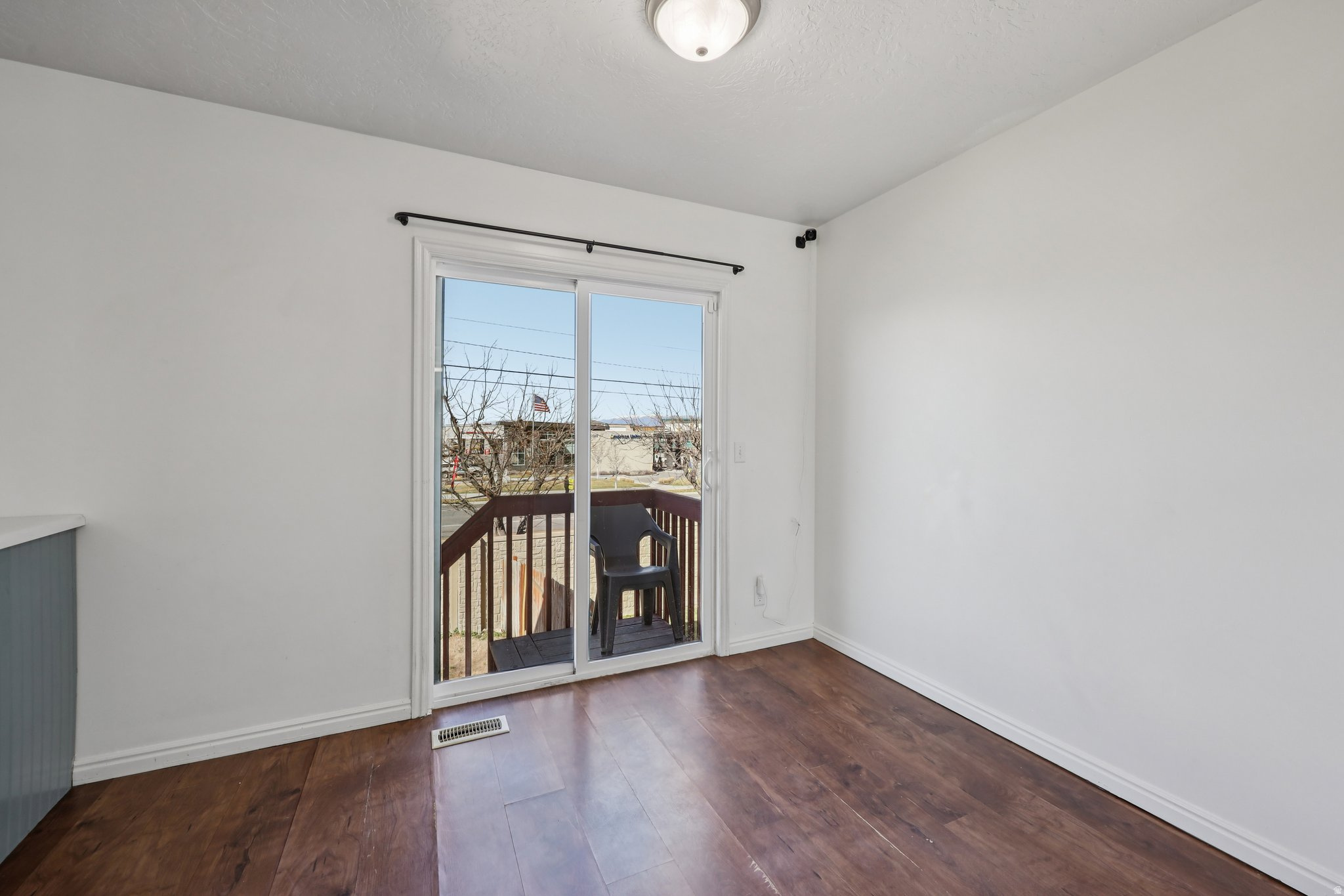 BALMORAL - Residential