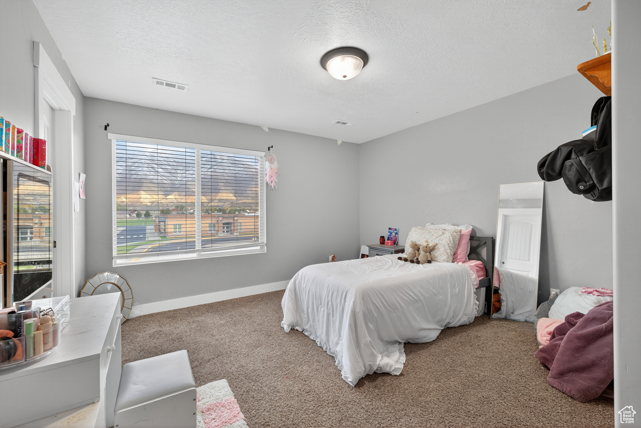 SPANISH VISTA EAST - Residential