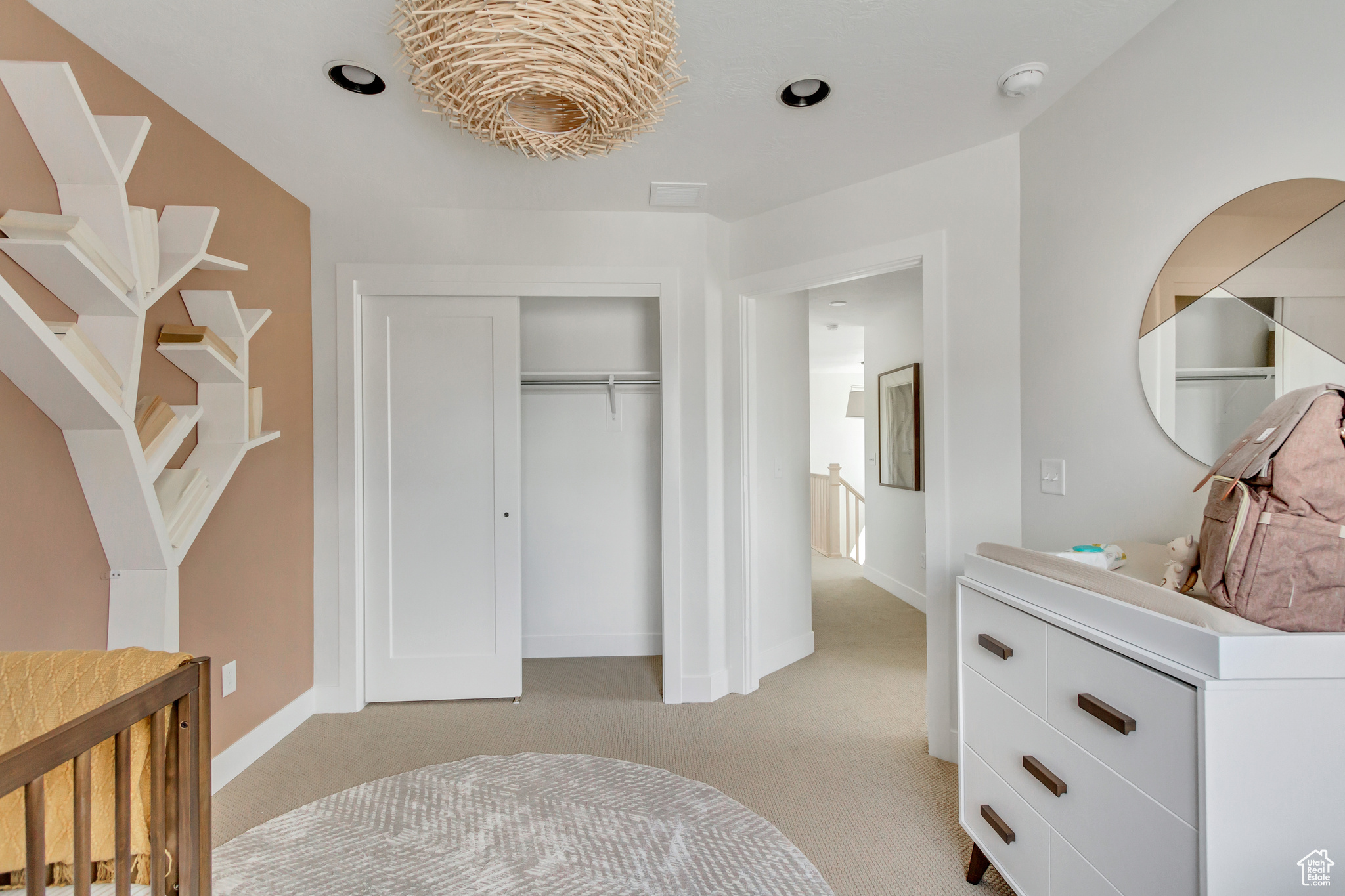 MEADOWBROOK - Residential