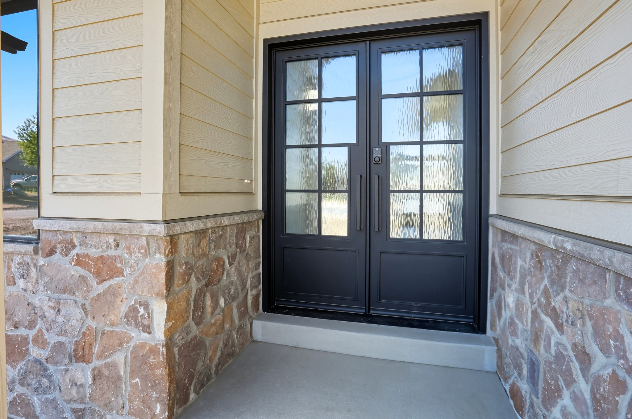 PERRY LANDING - Residential