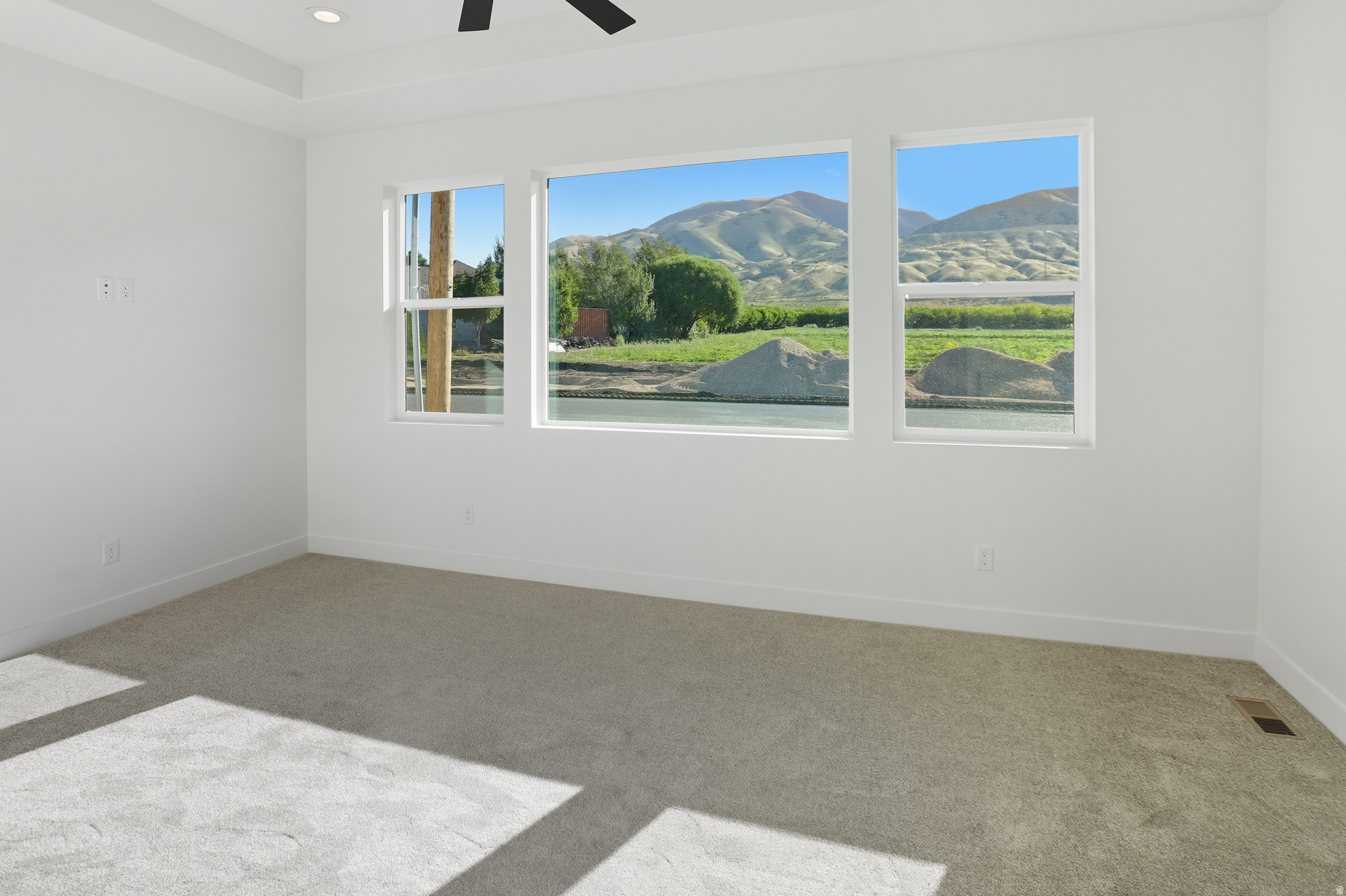 PERRY LANDING - Residential