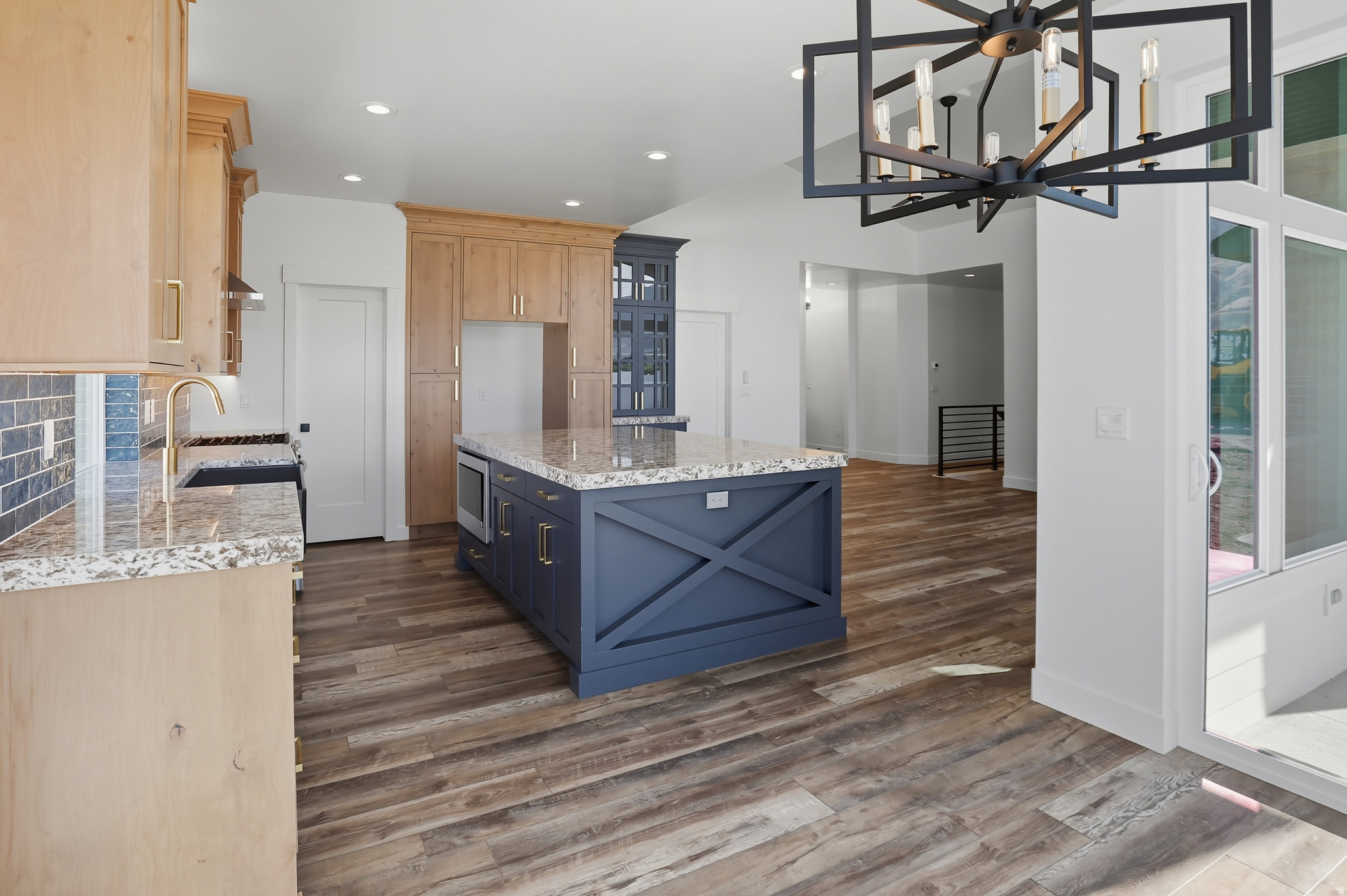 PERRY LANDING - Residential