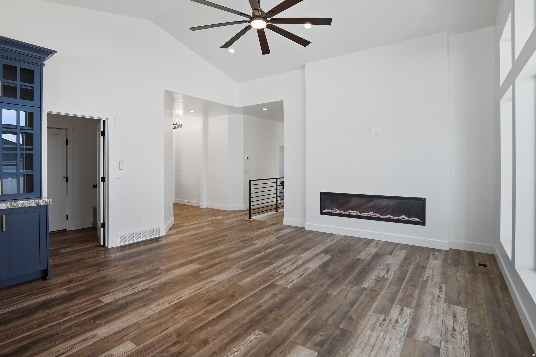 PERRY LANDING - Residential