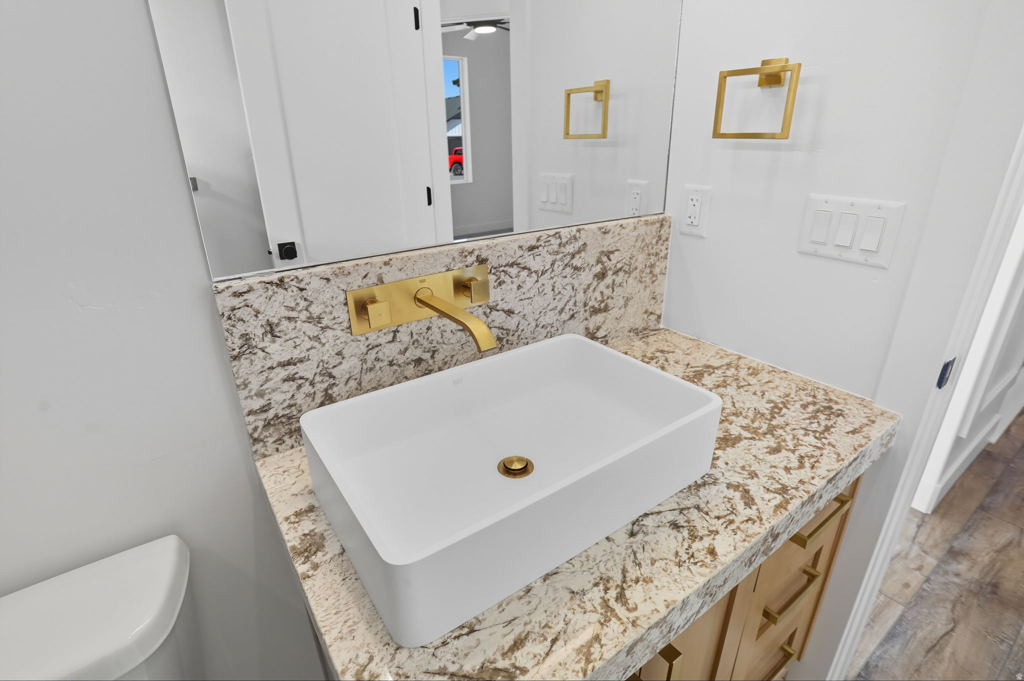 PERRY LANDING - Residential