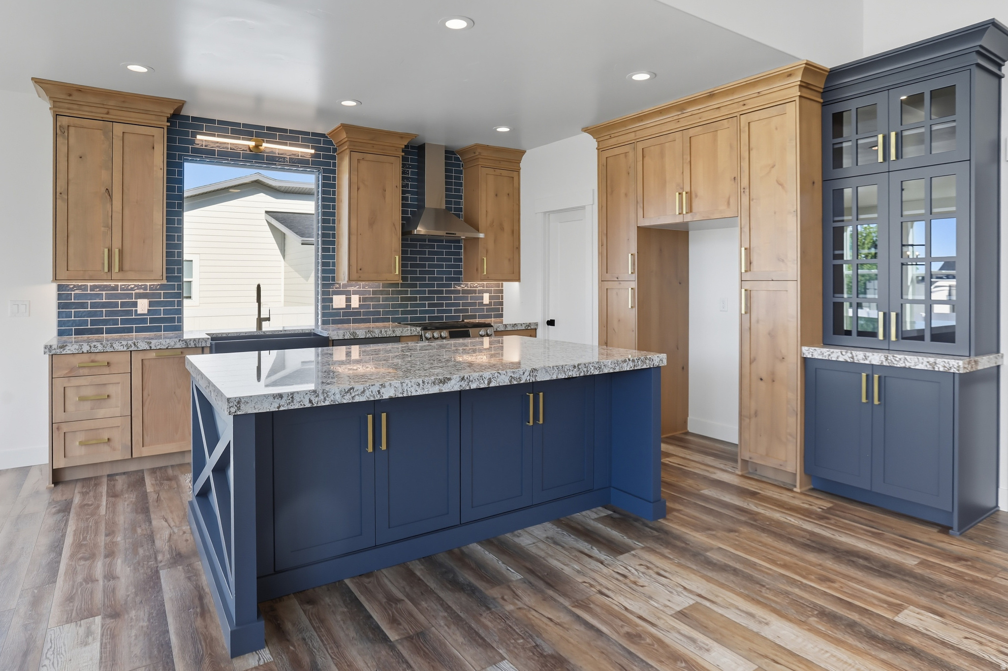 PERRY LANDING - Residential