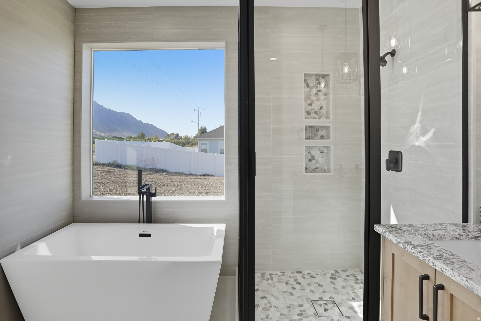 PERRY LANDING - Residential