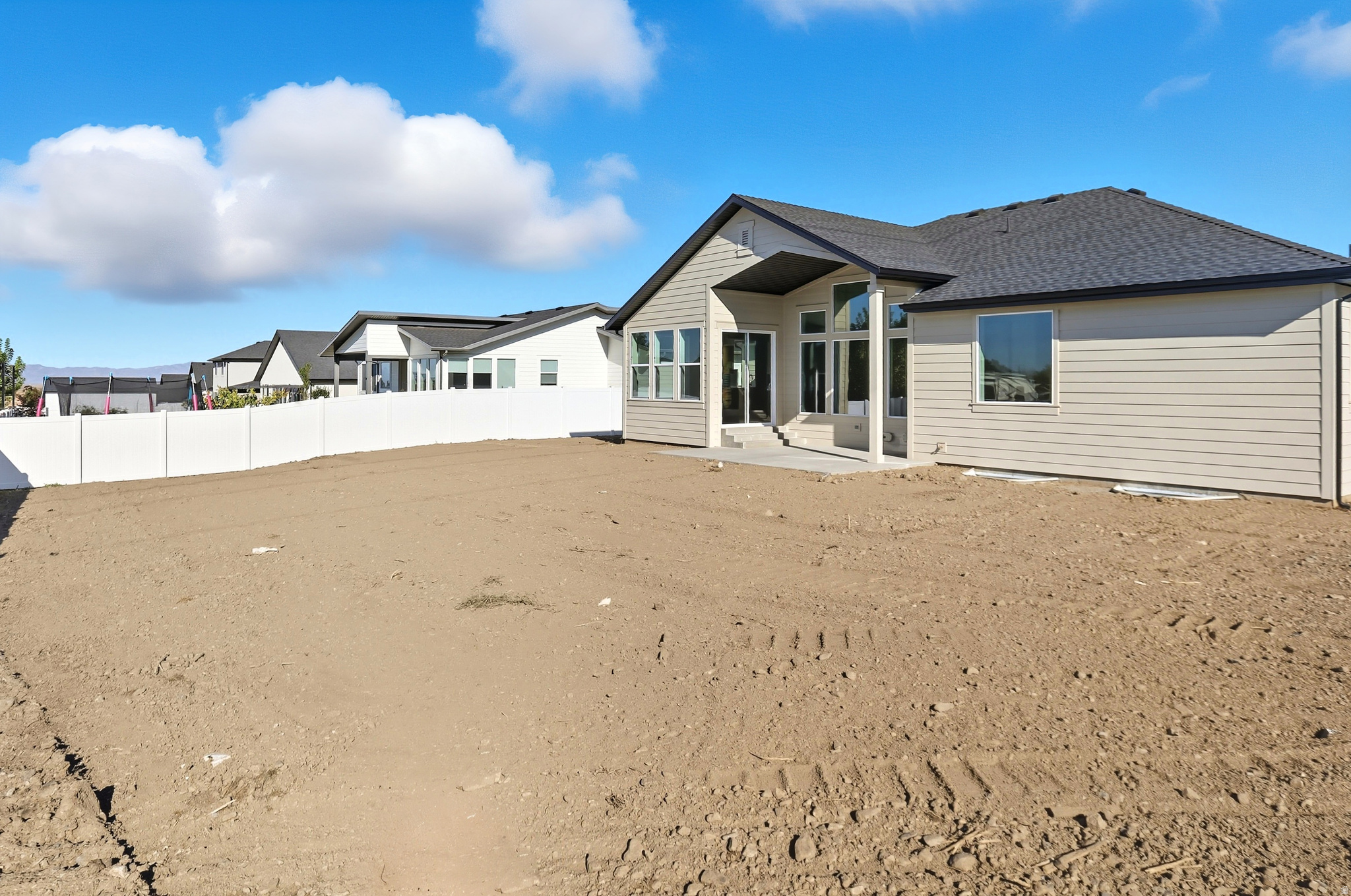 PERRY LANDING - Residential