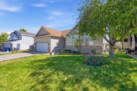 Tiny photo for 6373 ROGUE RIVER LN, Salt Lake City, UT 84118 (MLS # 2158410)
