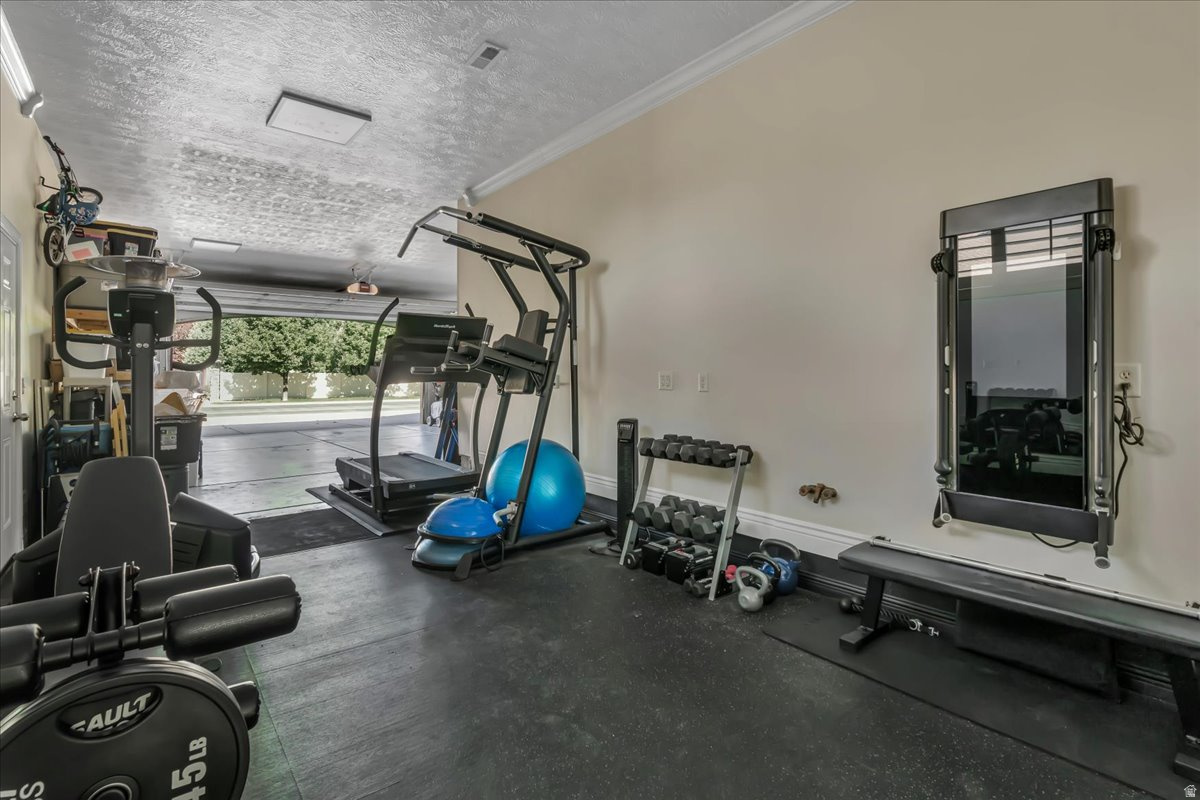 JONES MEADOW - Residential