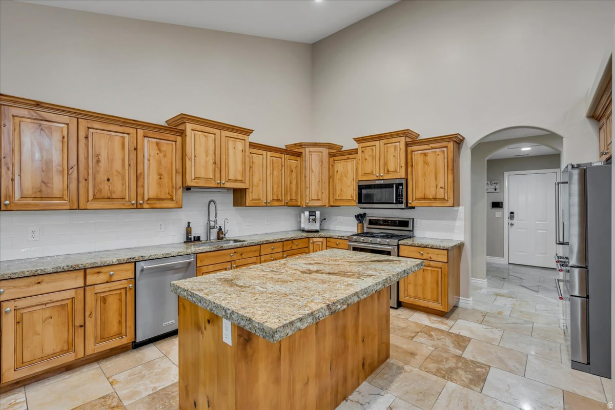 JONES MEADOW - Residential