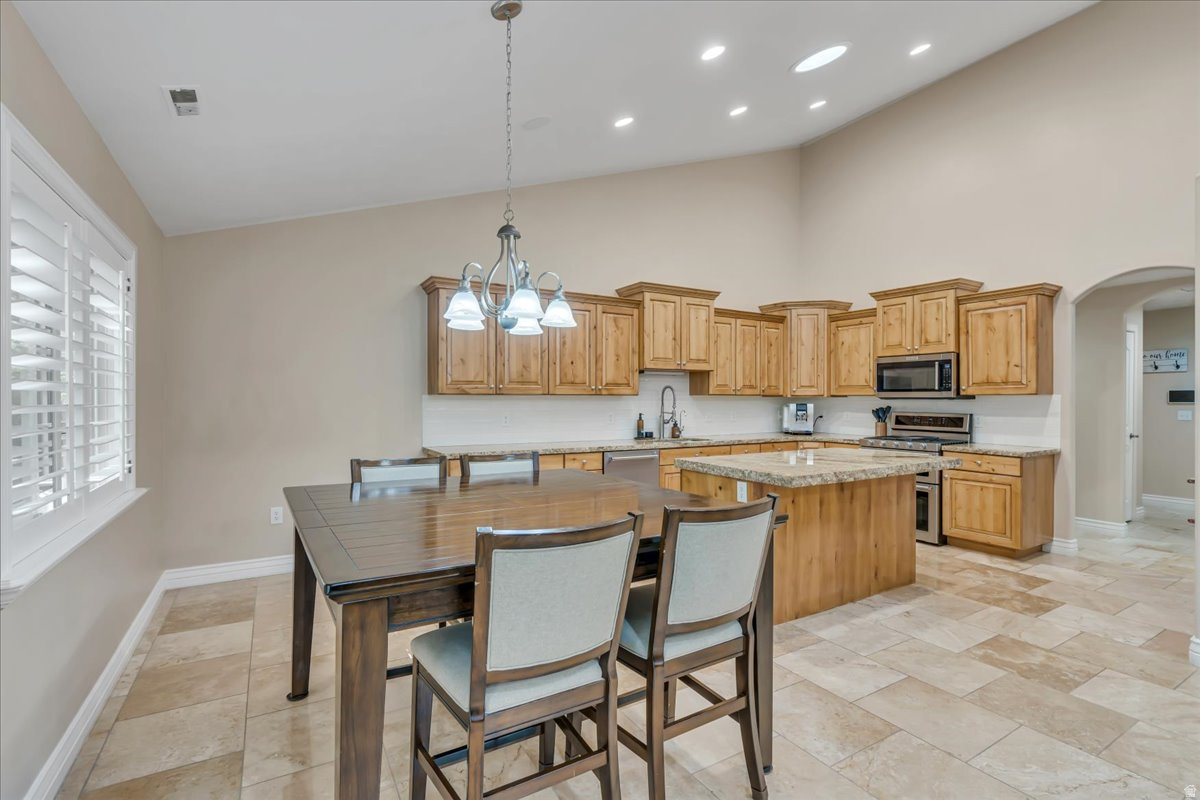 JONES MEADOW - Residential