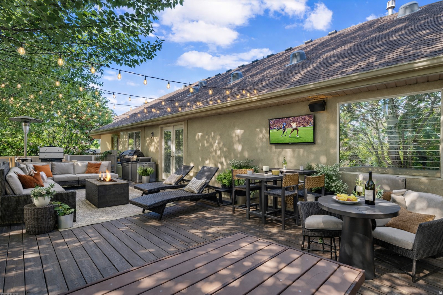 JONES MEADOW - Residential