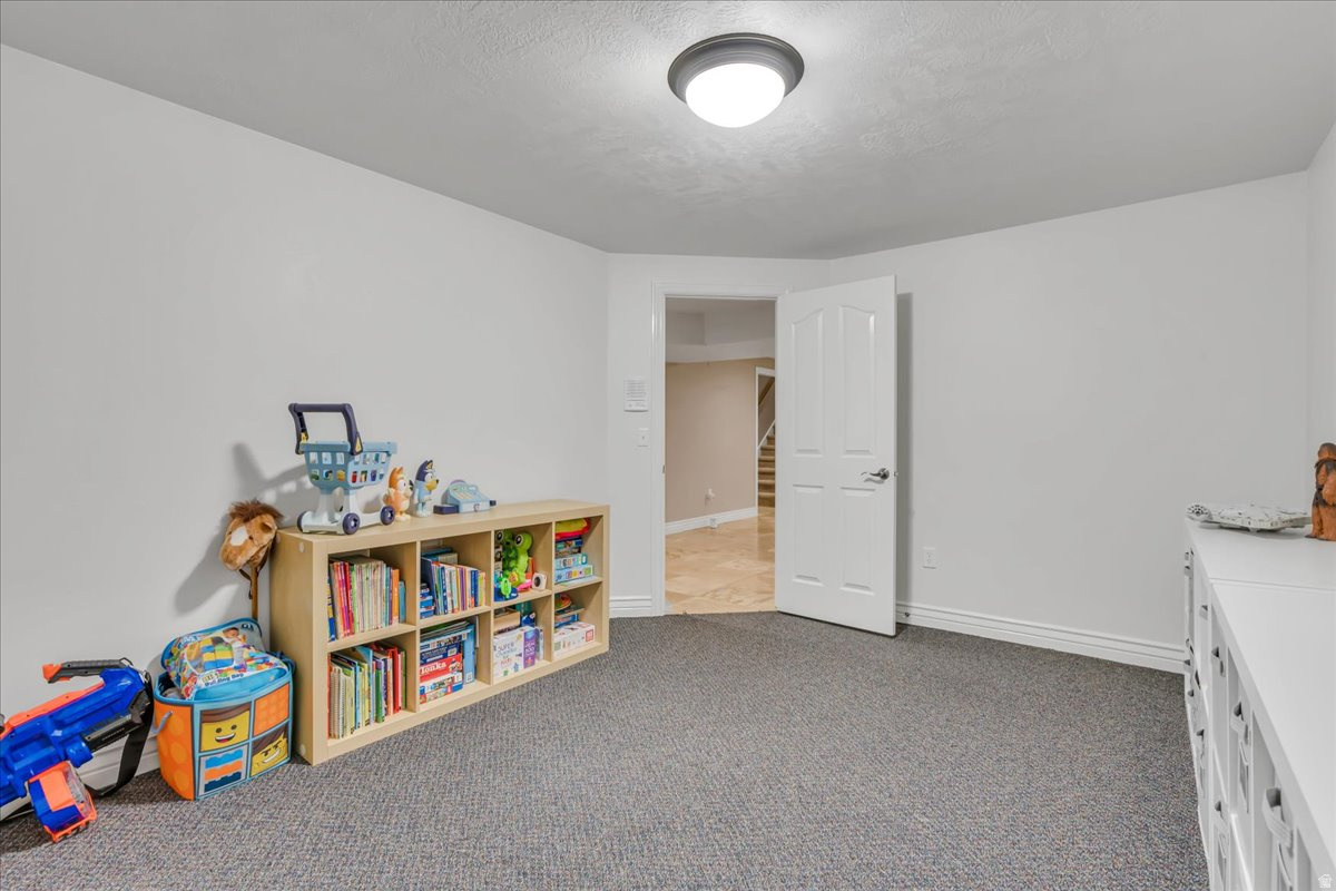 JONES MEADOW - Residential