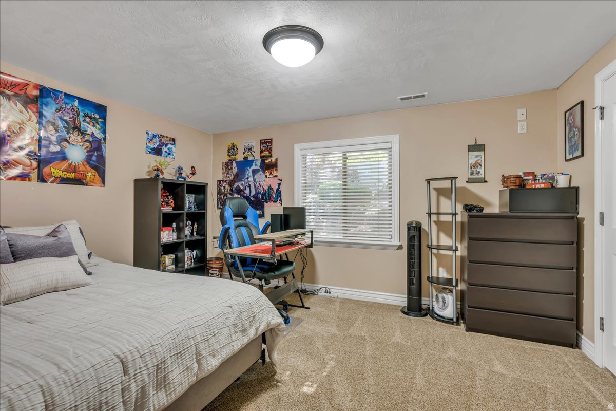 JONES MEADOW - Residential