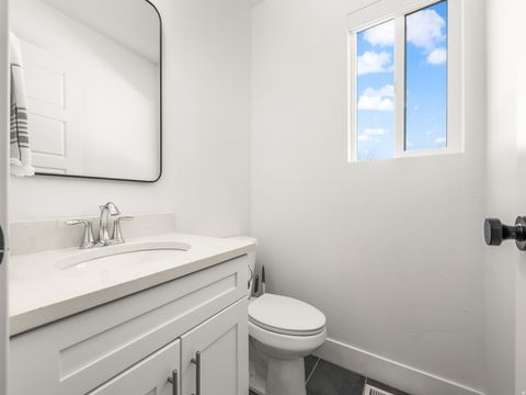 Tiny photo for 411 E DAYBREAK DR N, Pleasant Grove, UT 84062 (MLS # 2137791)