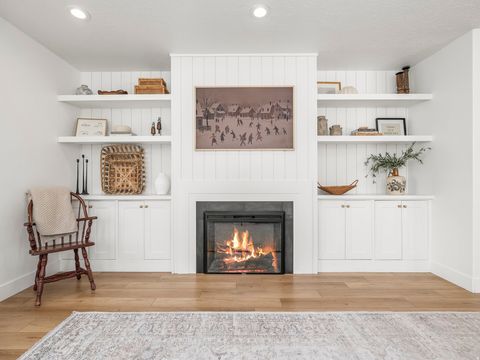 Tiny photo for 411 E DAYBREAK DR N, Pleasant Grove, UT 84062 (MLS # 2137791)