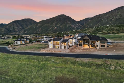Tiny photo for 863 N EMERY LN, Elk Ridge, UT 84651 (MLS # 2162583)