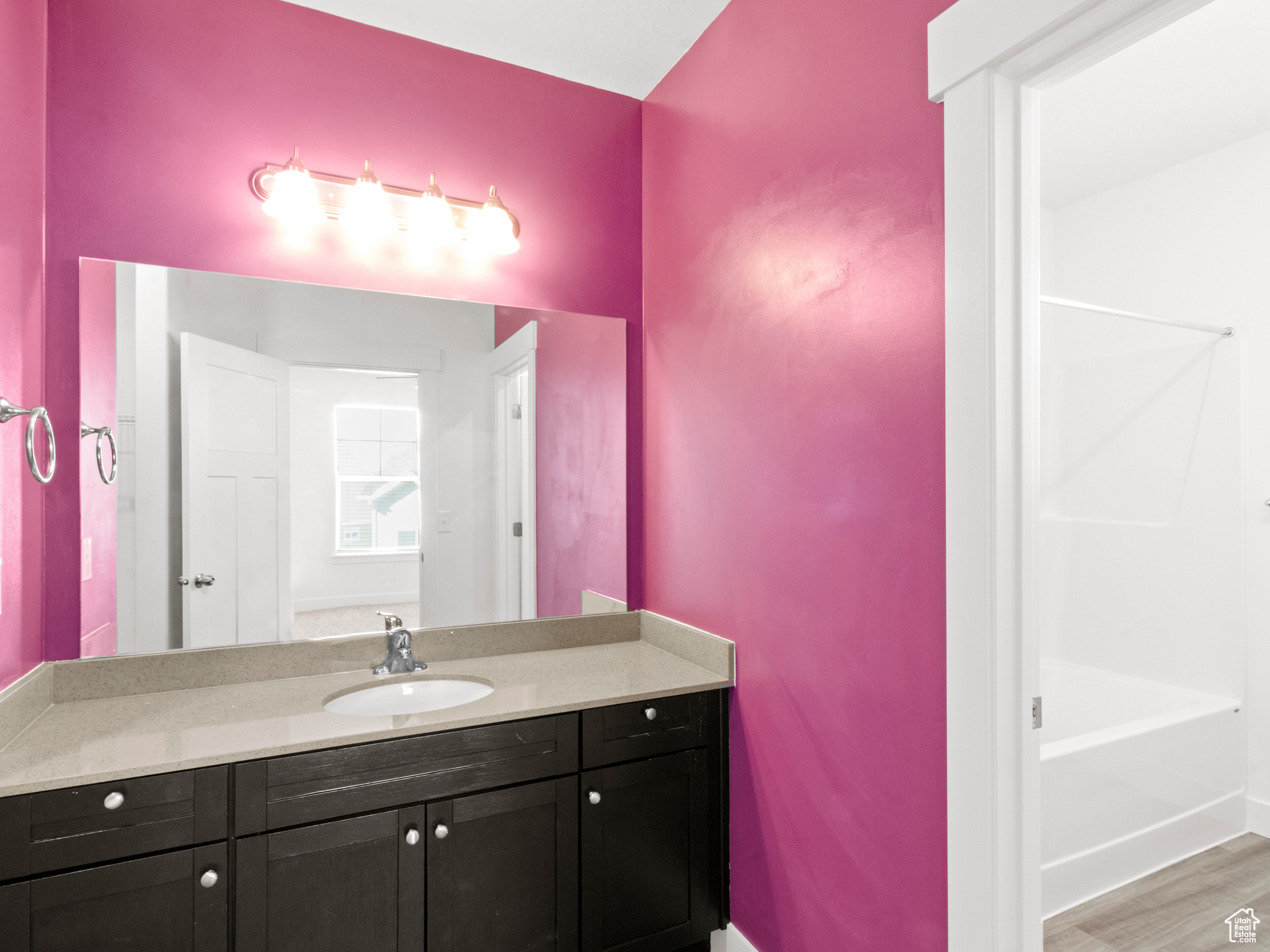 HIGHRIDGE - Residential Lease