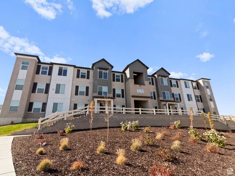 Tiny photo for 782 N PRATT LN #S202, Saratoga Springs, UT 84045 (MLS # 2119320)