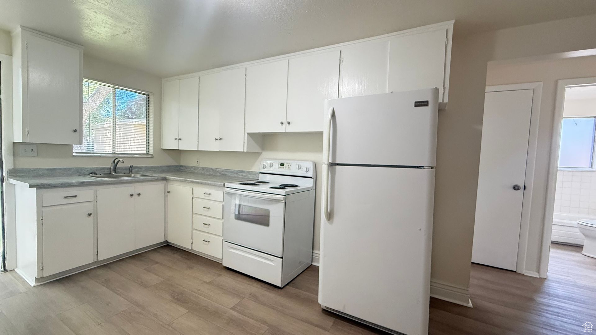 TEN AC PLAT A - Residential Lease