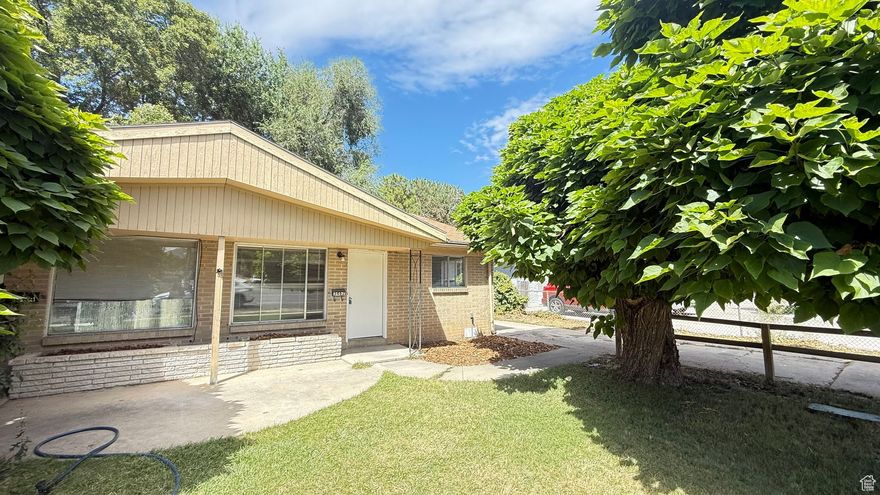 One level duplex with easy access to public transportation, shopping and schools. New flooring and paint! Washer & Dryer hookups and covered parking included. Large fenced in backyard. Square footage is approximate. Tenant to verify all information.