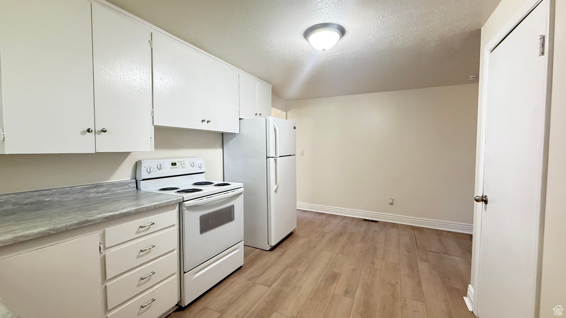TEN AC PLAT A - Residential Lease