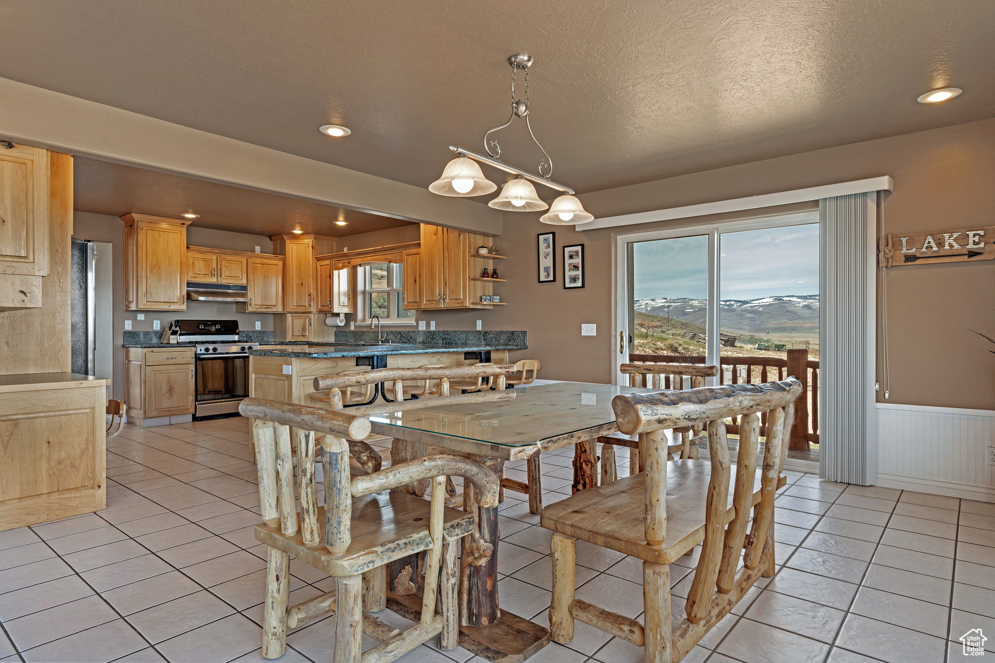 LAST CHANCE PH 1 LOT 8 - Residential