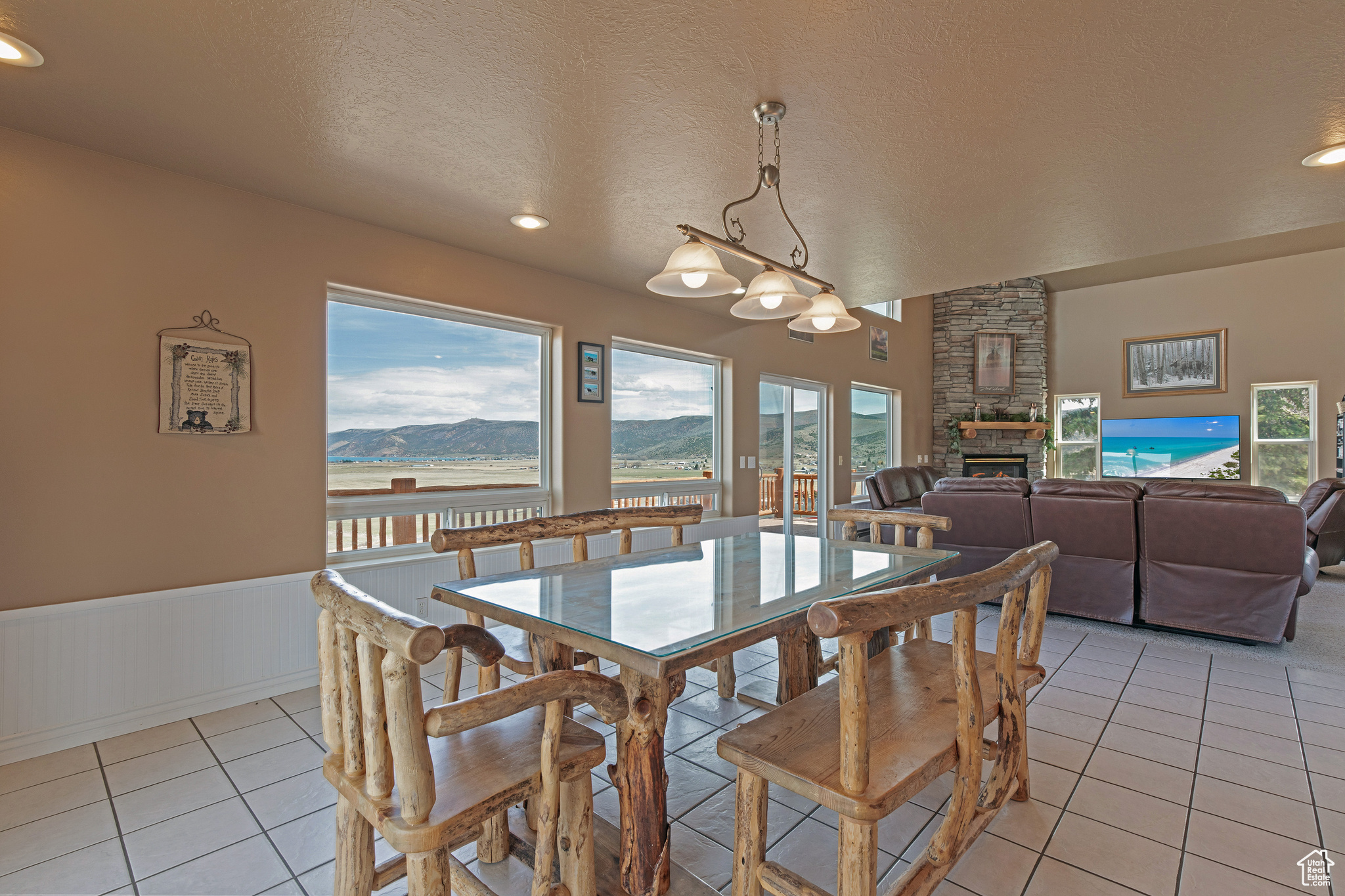 LAST CHANCE PH 1 LOT 8 - Residential