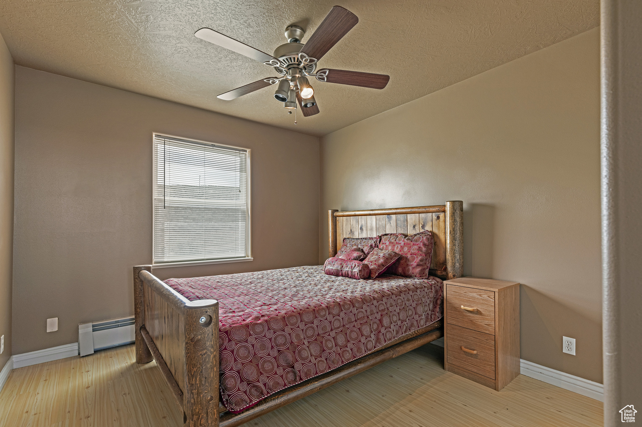 LAST CHANCE PH 1 LOT 8 - Residential