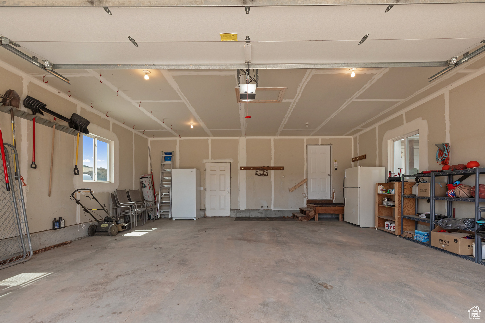 LAST CHANCE PH 1 LOT 8 - Residential