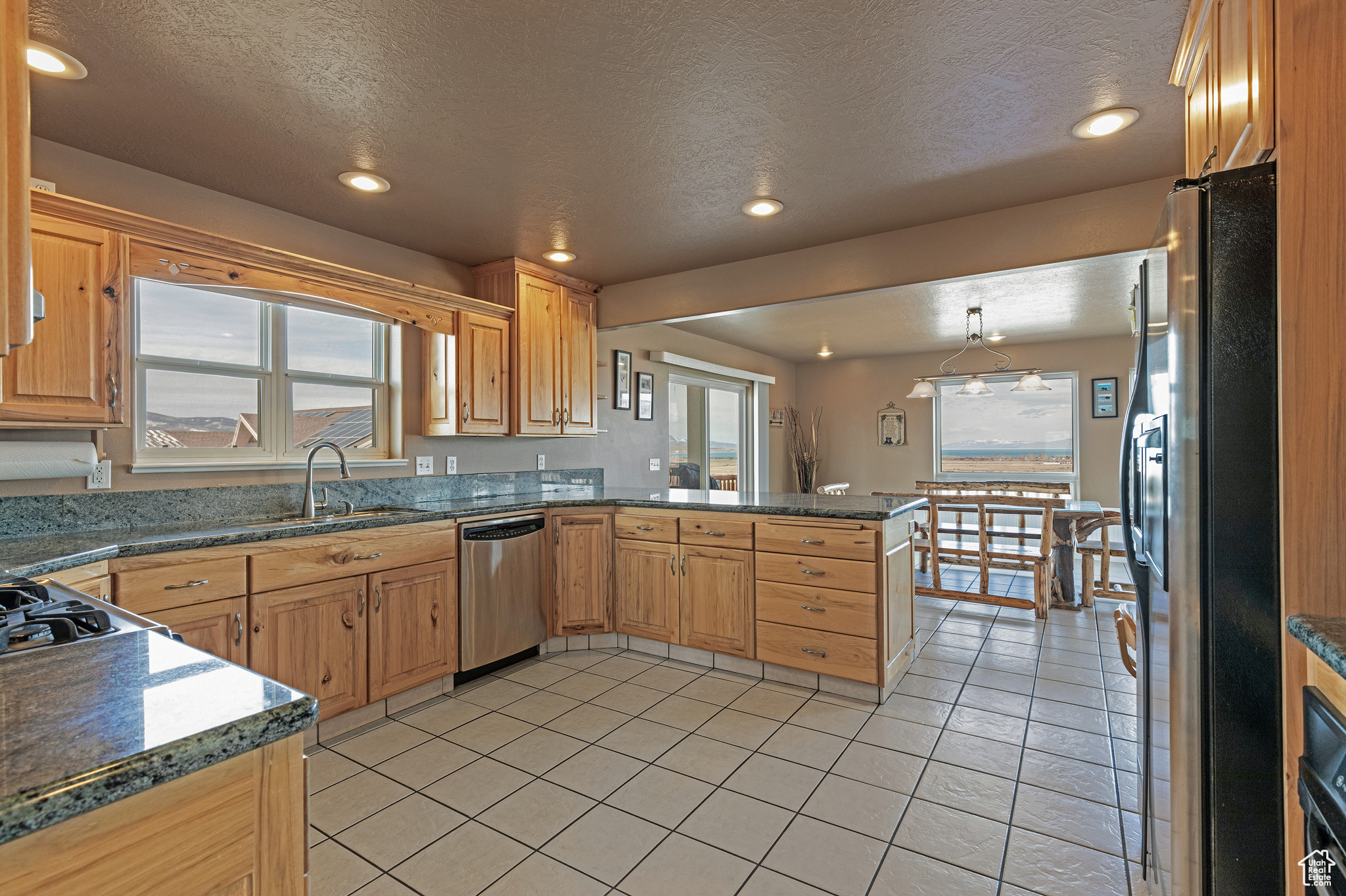 LAST CHANCE PH 1 LOT 8 - Residential