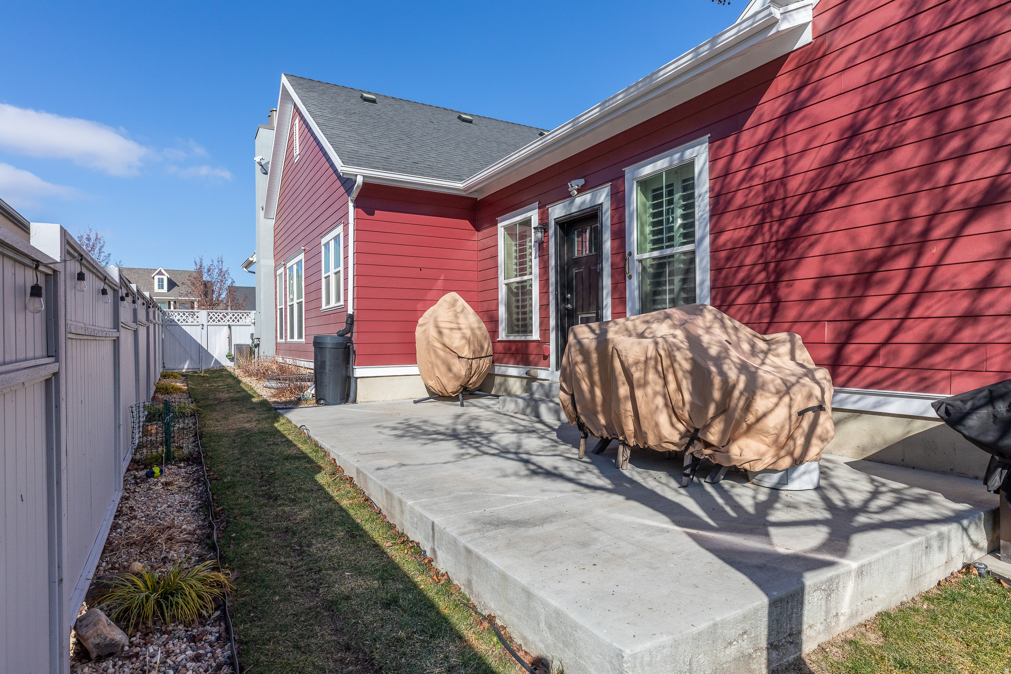 DAYBREAK GARDENPARK - Residential