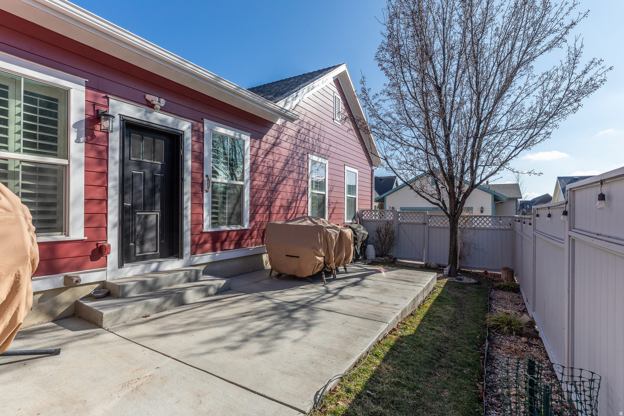 DAYBREAK GARDENPARK - Residential