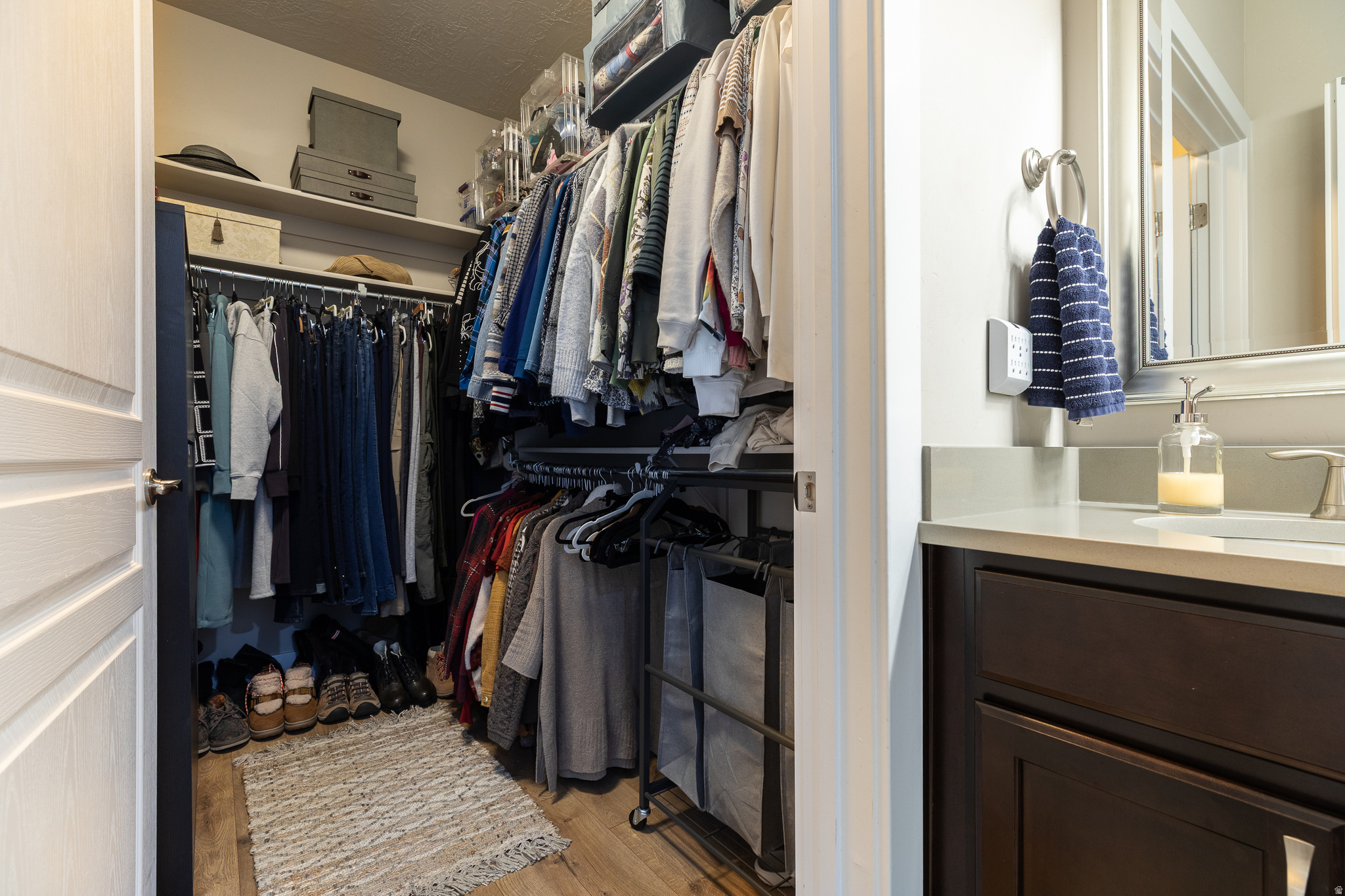 DAYBREAK GARDENPARK - Residential