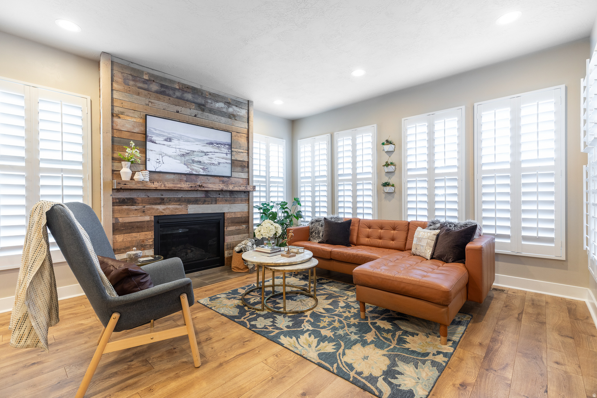 DAYBREAK GARDENPARK - Residential