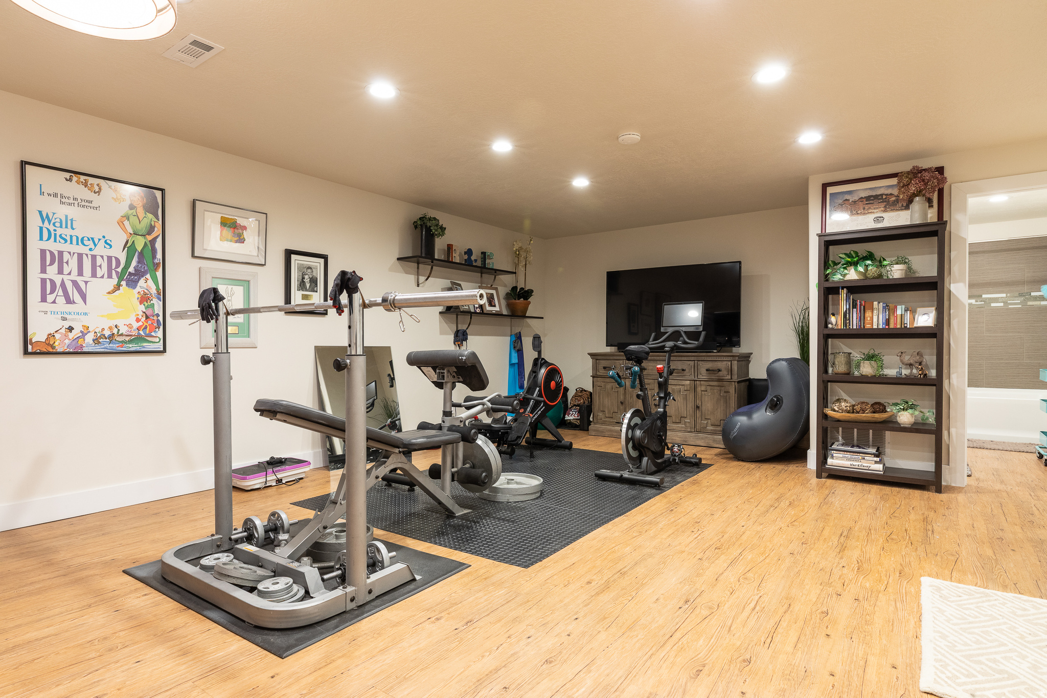 DAYBREAK GARDENPARK - Residential