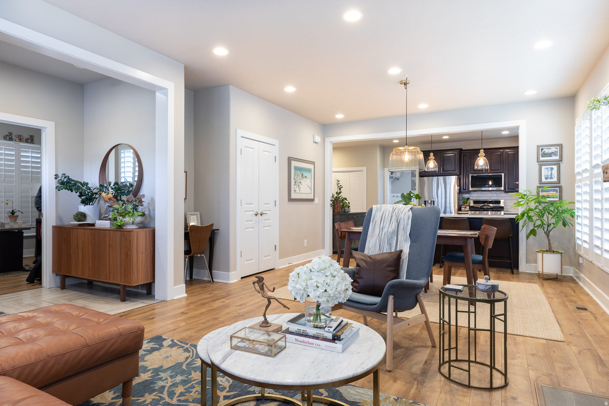 DAYBREAK GARDENPARK - Residential