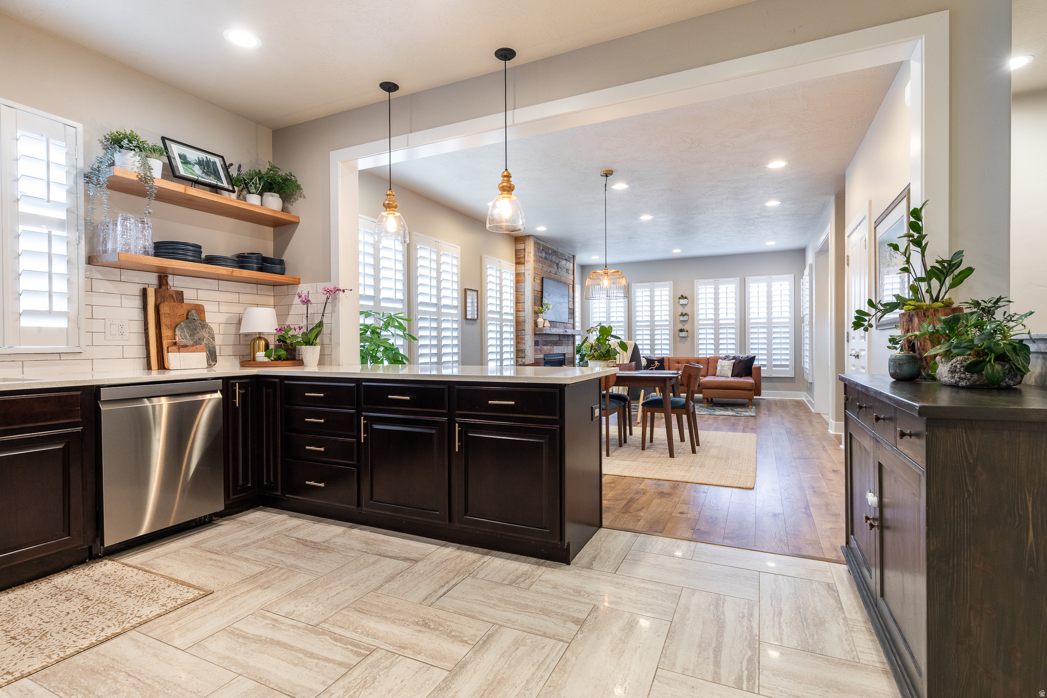 DAYBREAK GARDENPARK - Residential