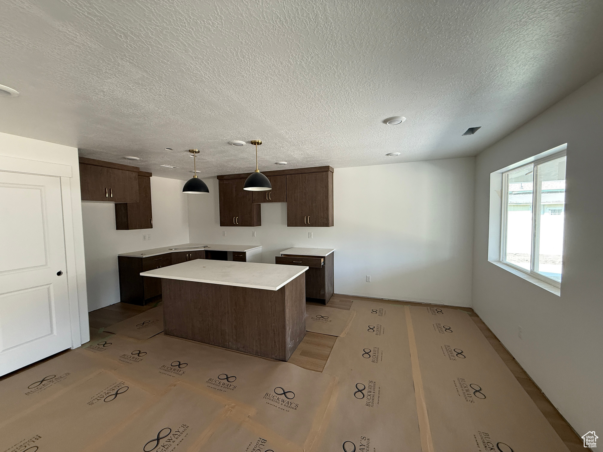 376 N LIBERTY COVE DR