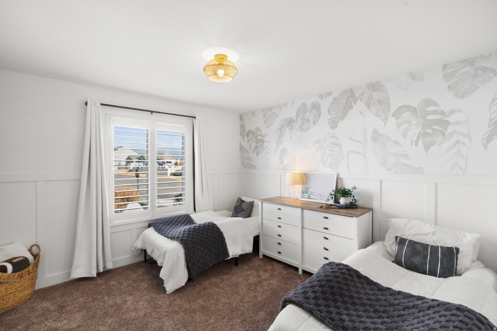 BRIDGEWAY ISLAND - Residential